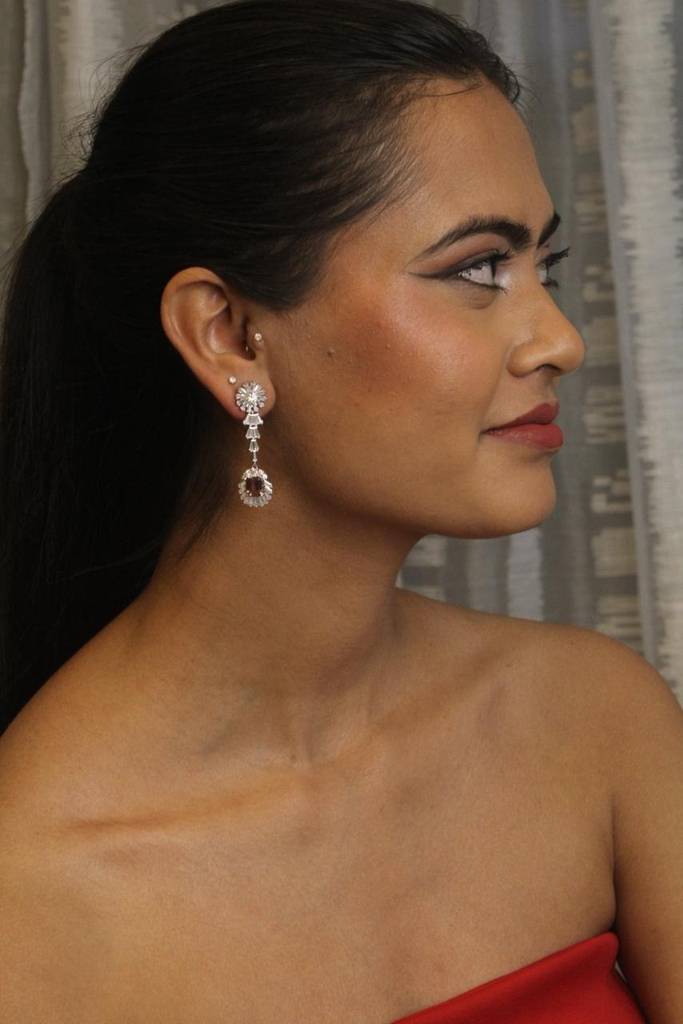 Clarisse Long Silver Earrings : E107