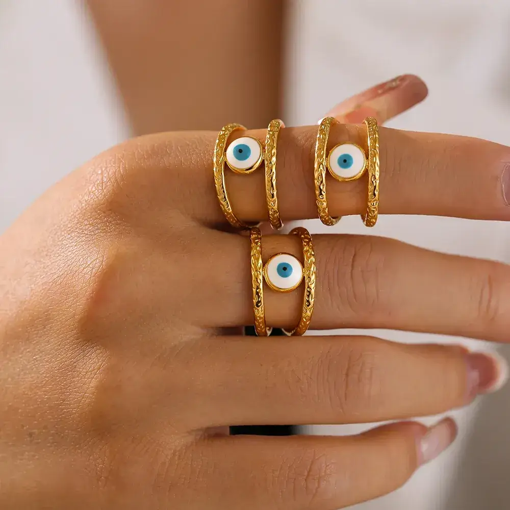 Gold Evil Eye Ring : LNE1027