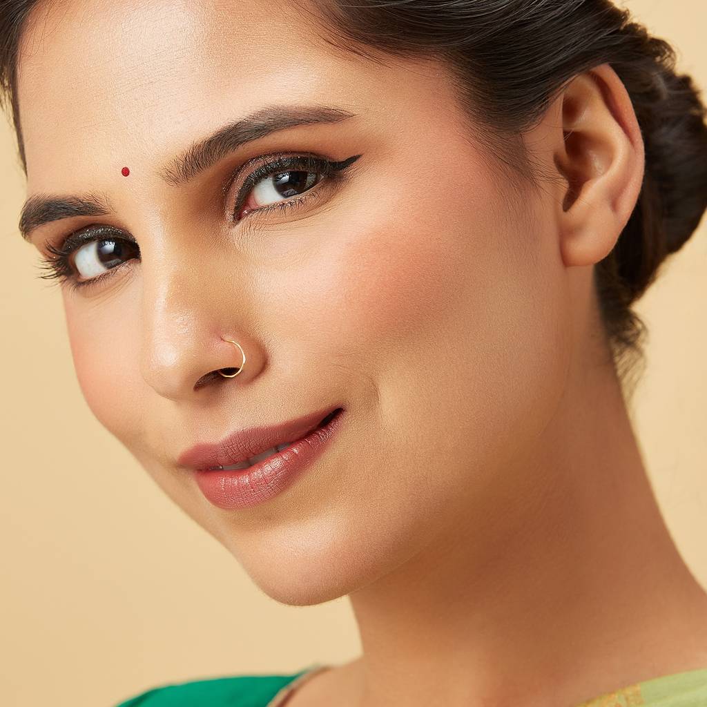 Yuvora 18K Yellow Gold Shine Hoop Nose Pin For Women | Screw Back Closure | Bis Hallmarked | Pure Gold N : WNR1002-DC-18YG-WOL