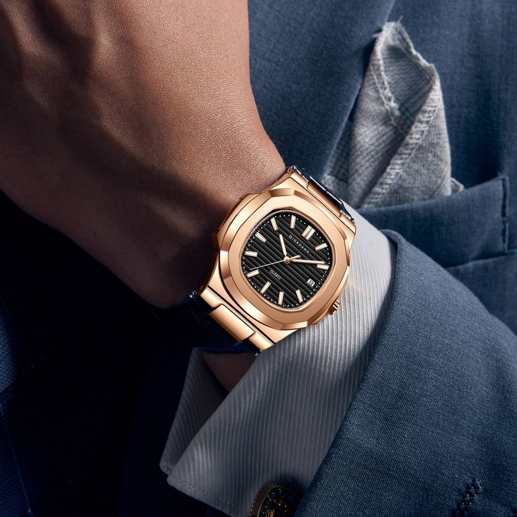 Analog Wrist Watch For Men Stylish Metal Strap With Water Resistant 3 Hand Mechanism For Men And Boys To Complim : GZ-50104-03