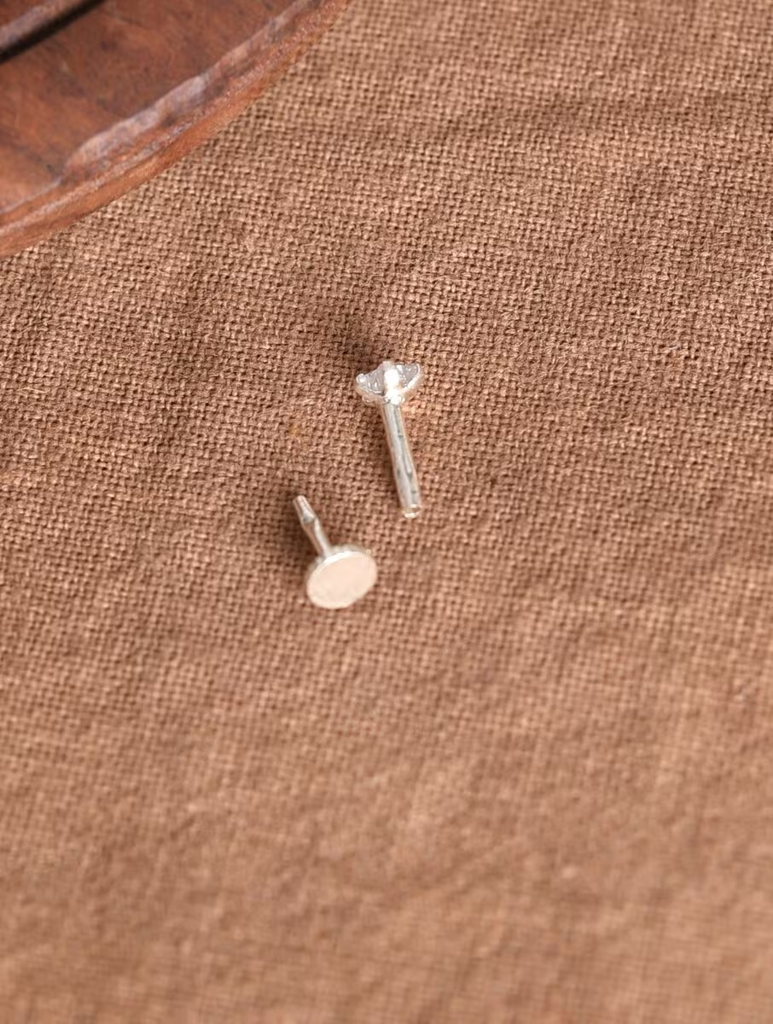 Silver Star Shaped Cz Stone Stud Nosepin : ARSNP165